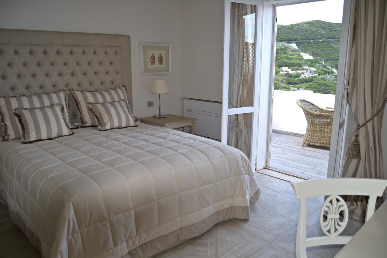 Maridea Casa Vacanza- Le Alcove Sul Mare Ponza