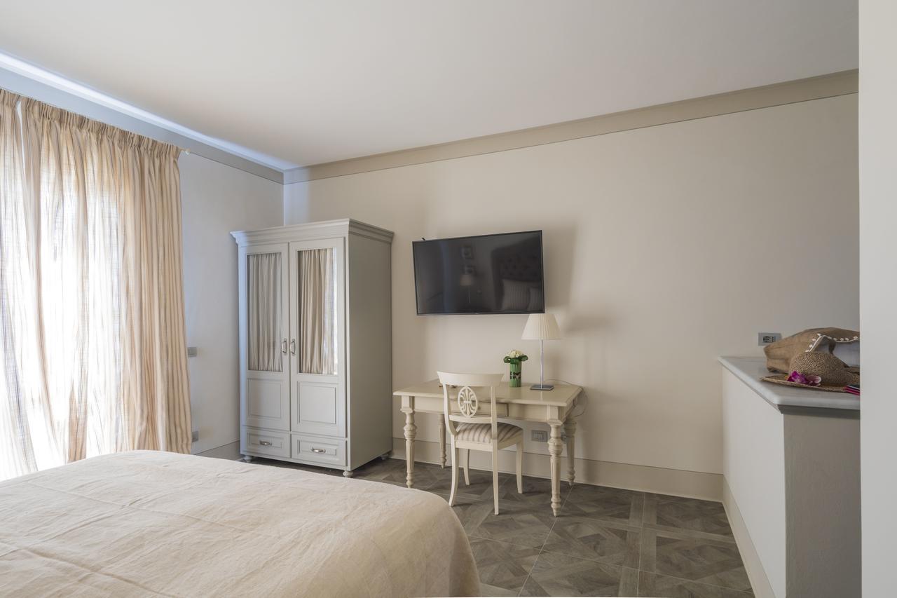 Maridea Casa Vacanza- Le Alcove Sul Mare Ponza